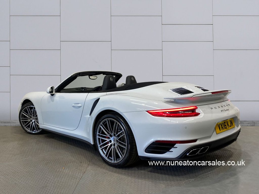 Used Porsche 911 2016 for sale - 77498607: Photo 2