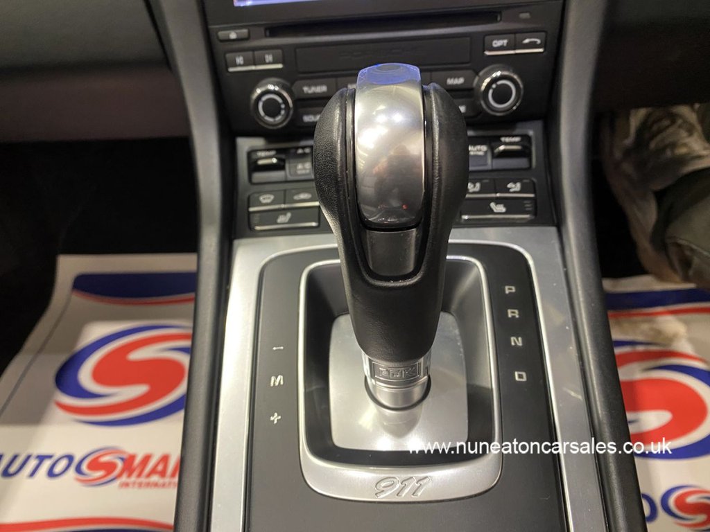 Used Porsche 911 2016 for sale - 77498607: Photo 27