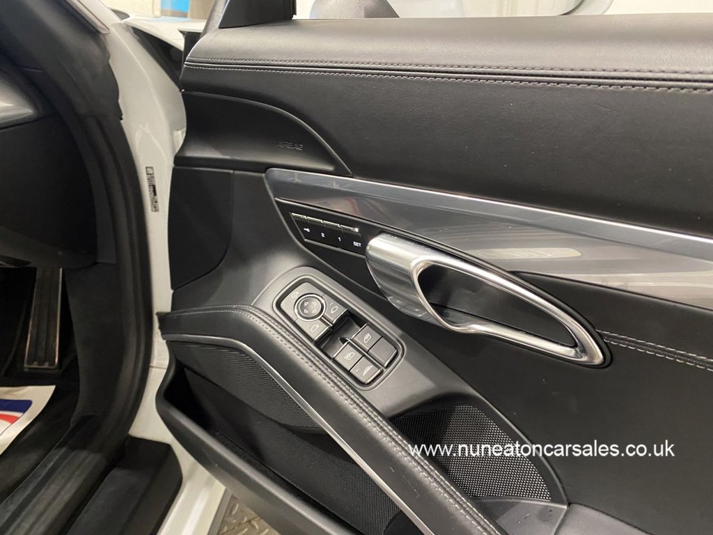 Used Porsche 911 2016 for sale - 77498607: Photo 30