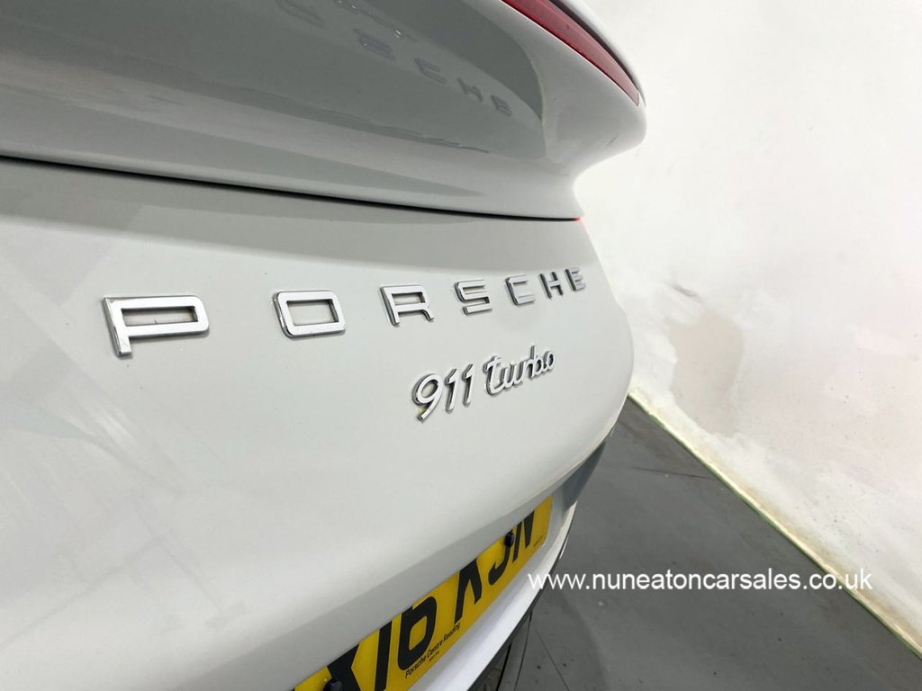 Used Porsche 911 2016 for sale - 77498607: Photo 44