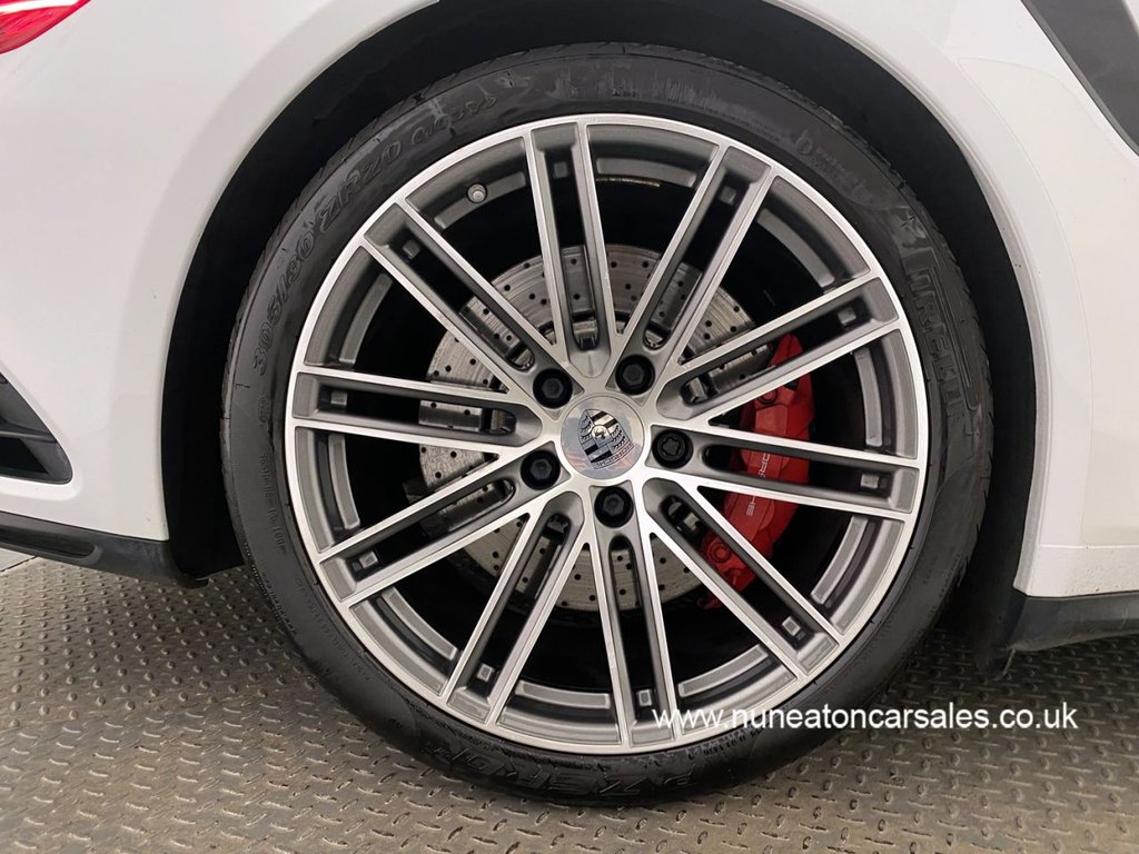 Used Porsche 911 2016 for sale - 77498607: Photo 46