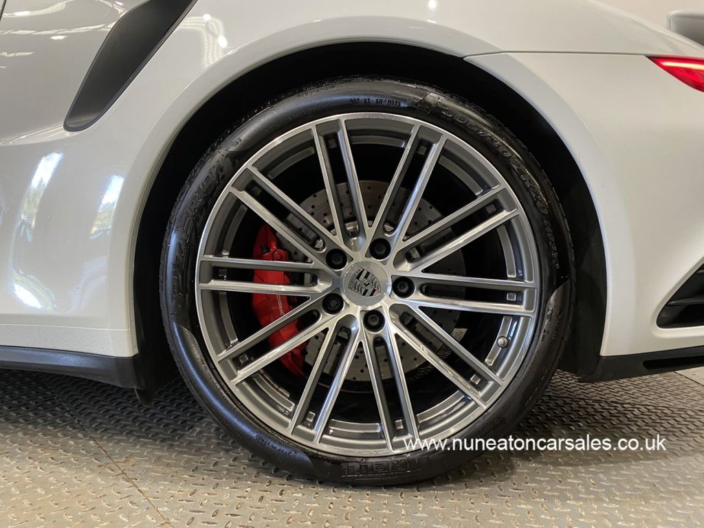 Used Porsche 911 2016 for sale - 77498607: Photo 47