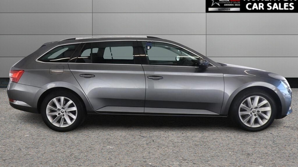 Used Skoda Superb 2022 for sale - 78003145: Photo 2