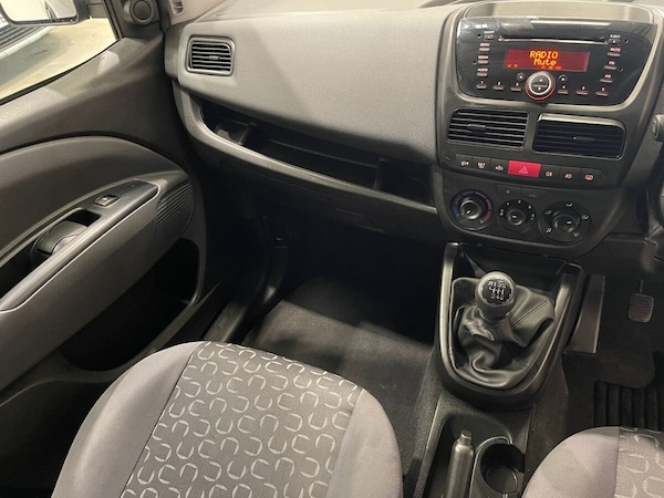 Used Fiat Doblo 2017 for sale - 76132355: Photo 16
