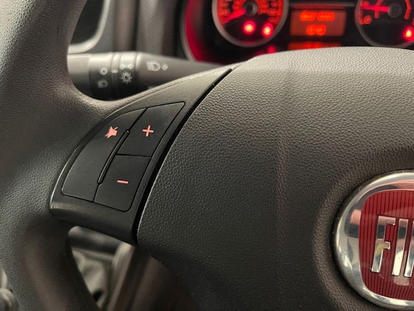 Used Fiat Doblo 2017 for sale - 76132355: Photo 22
