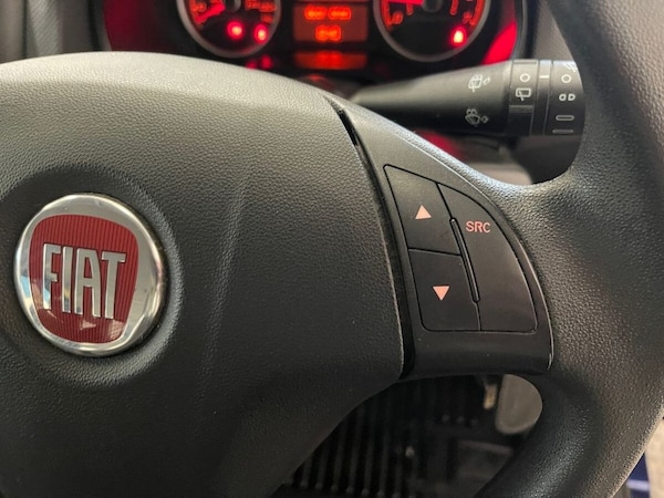 Used Fiat Doblo 2017 for sale - 76132355: Photo 23