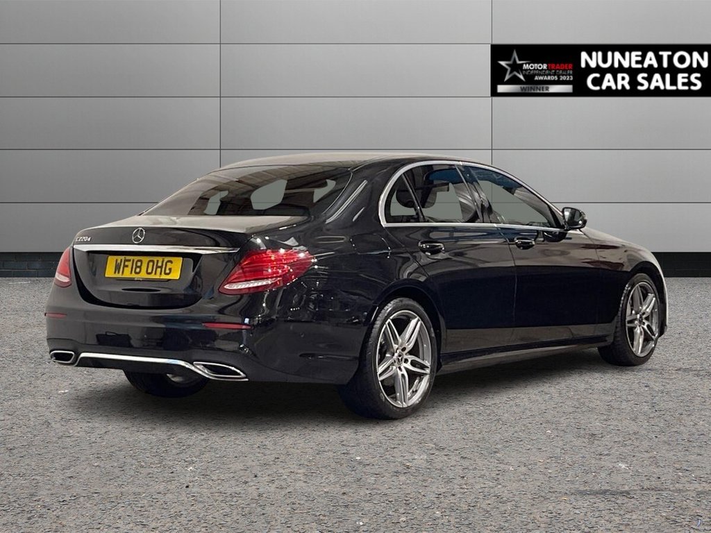 Used Mercedes-Benz E Class 2018 for sale - 76610300: Photo 3