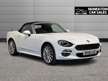 Fiat - 124 Spider