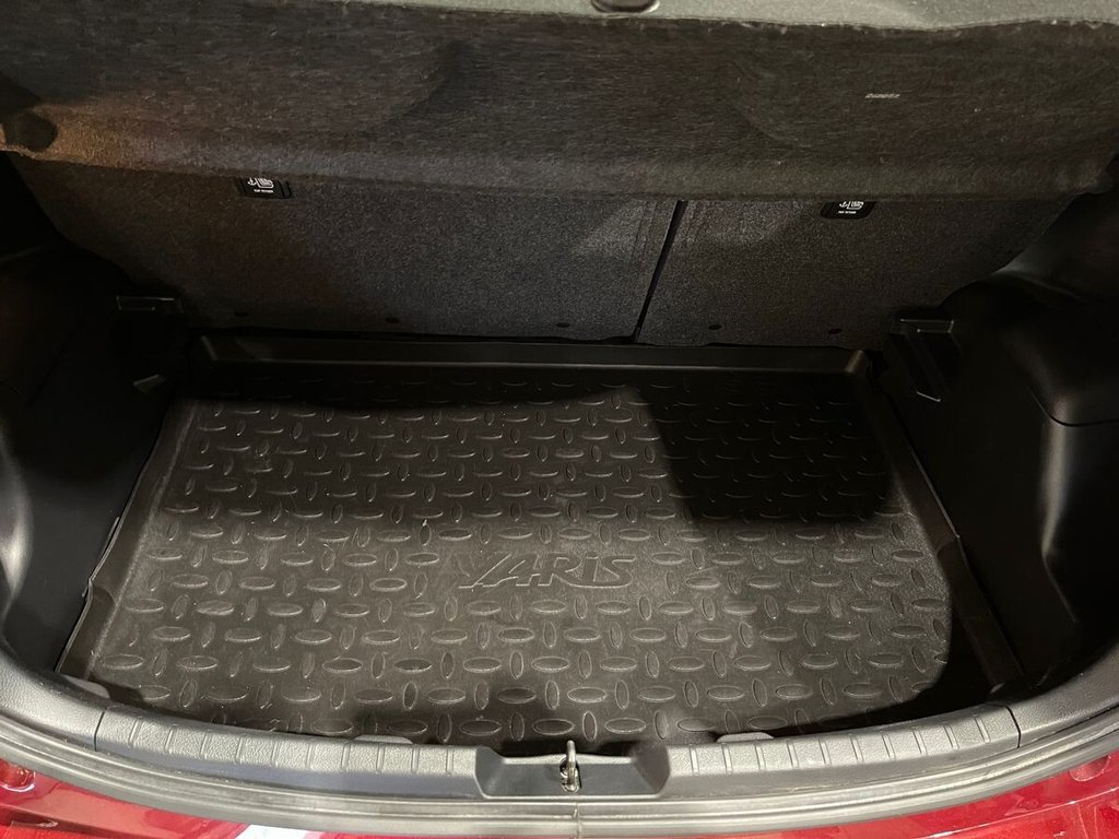 Used Toyota Yaris 2018 for sale - 77372807: Photo 23