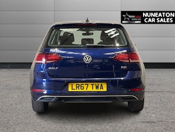 Used Volkswagen Golf 2017 for sale - 79186869: Photo