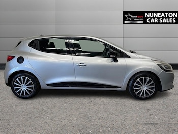 Used Renault Clio 2013 for sale - 78401857: Photo