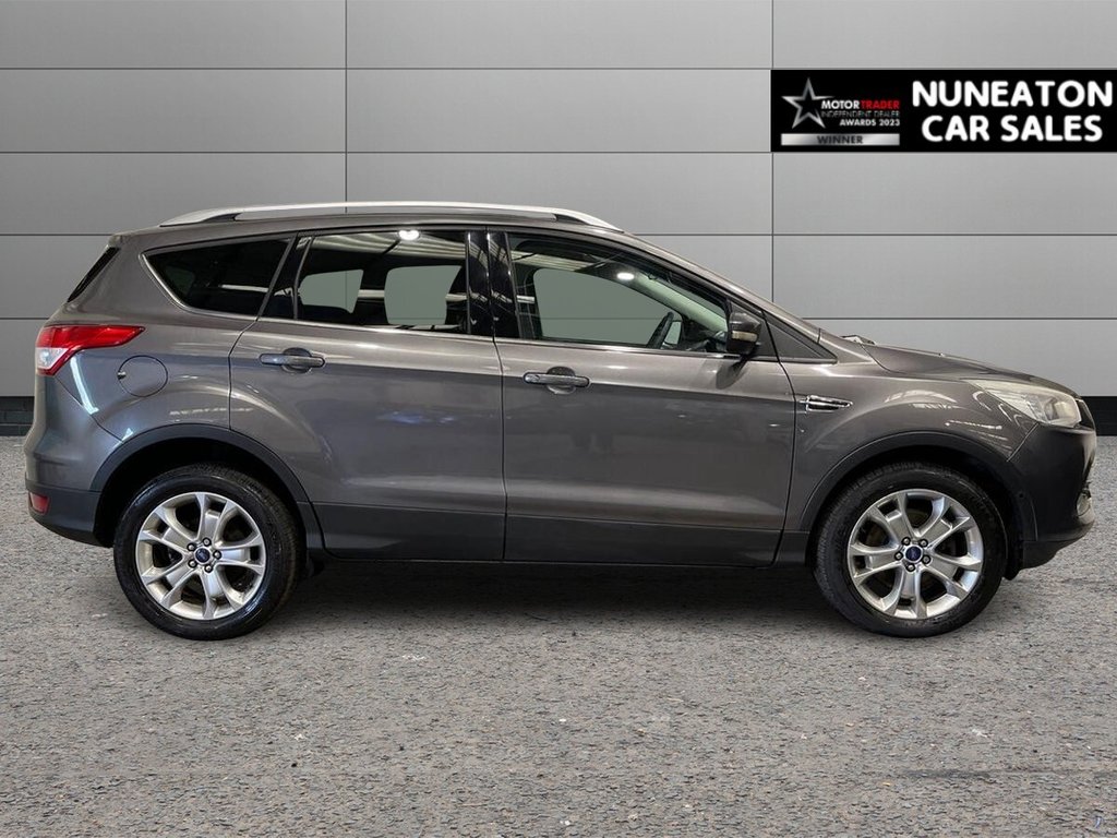 Used Ford Kuga 2014 for sale - 77263731: Photo 2