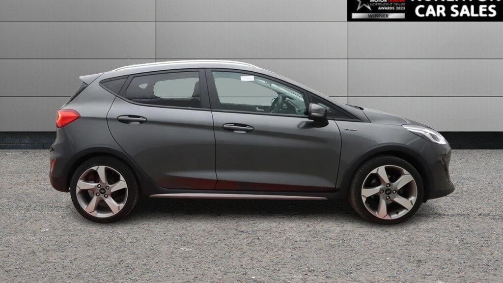 Used Ford Fiesta 2018 for sale - 78186622: Photo 2