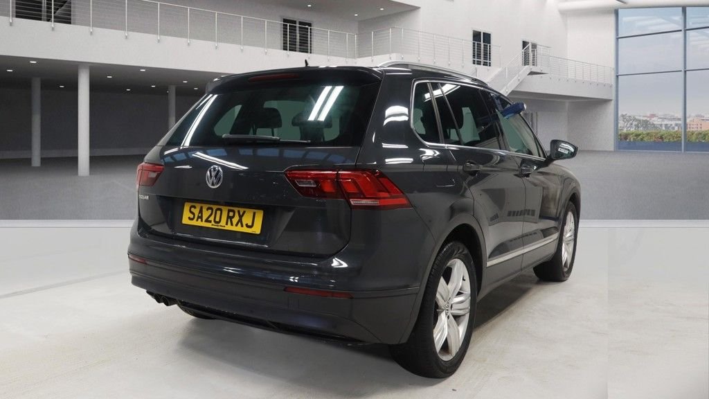 Used Volkswagen Tiguan 2020 for sale - 76910073: Photo 4