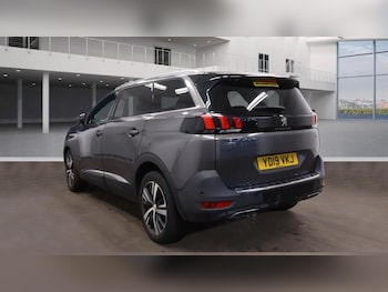 Used Peugeot 5008 2019 for sale - 76985922: Photo