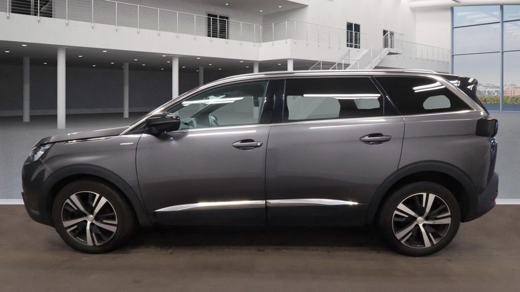 Used Peugeot 5008 2019 for sale - 76985922: Photo 6