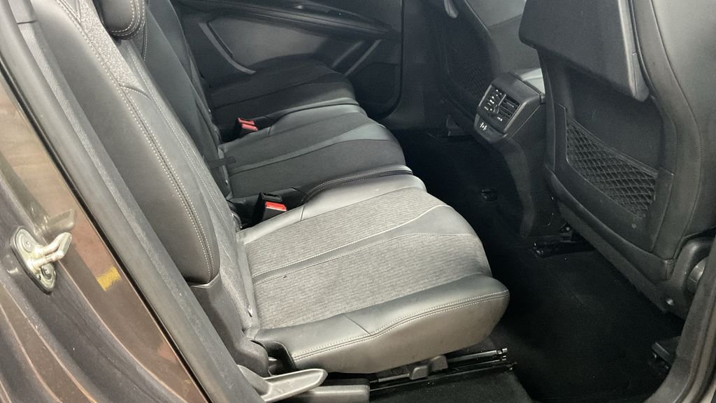 Used Peugeot 5008 2019 for sale - 76985922: Photo 8