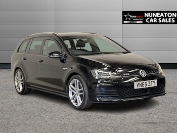 Volkswagen - Golf