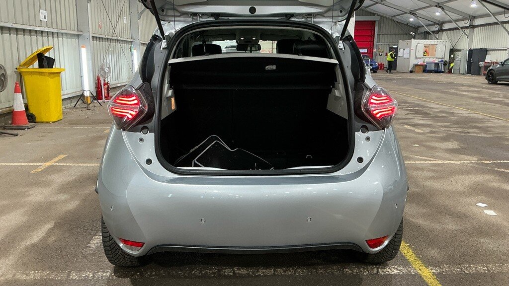 Used Renault Zoe 2020 for sale - 77551625: Photo 12