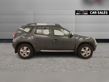 Used Dacia Duster 2018 for sale - 78725509: Photo
