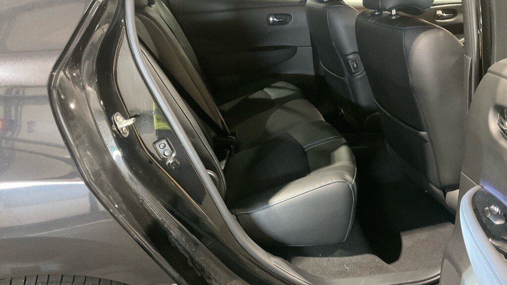 Used Nissan Leaf 2020 for sale - 78083276: Photo 8