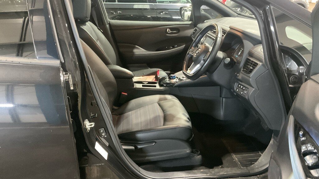 Used Nissan Leaf 2020 for sale - 78083276: Photo 9