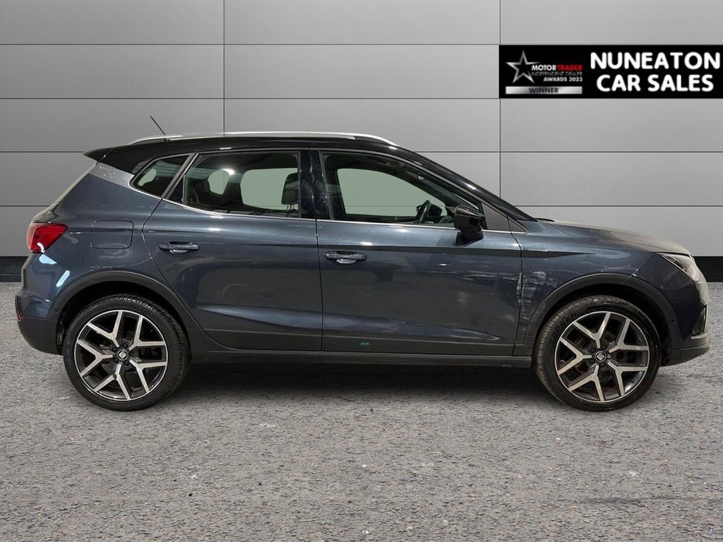 Used SEAT Arona 2019 for sale - 77442333: Photo 2