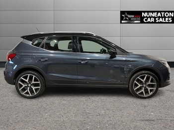 Used SEAT Arona 2019 for sale - 77442333: Photo