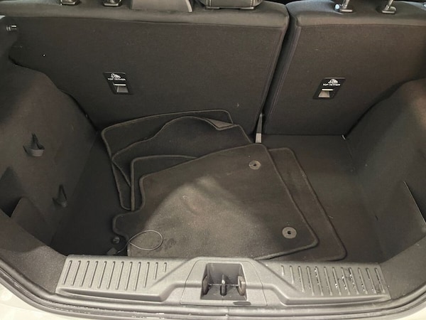 Used Ford Fiesta 2017 for sale - 76048047: Photo 26