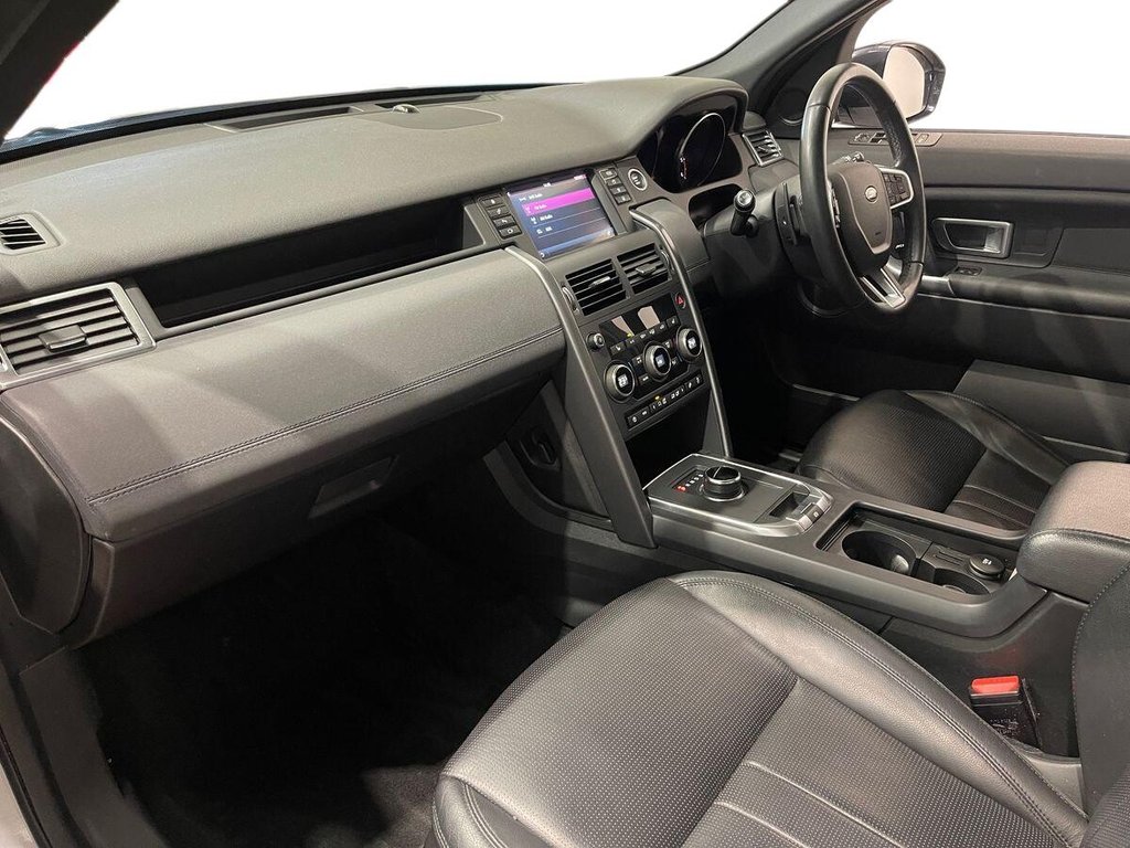 Used Land Rover Discovery Sport 2019 for sale - 76009992: Photo 14
