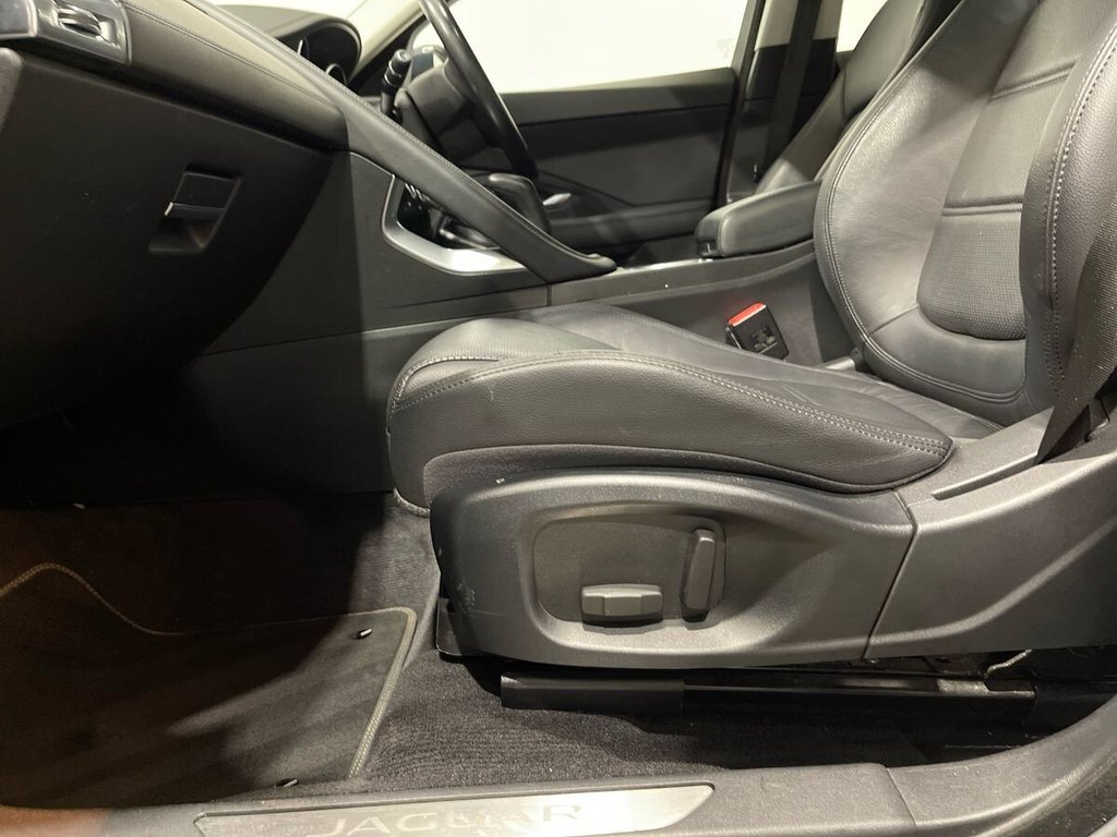 Used Jaguar E-Pace 2018 for sale - 77534316: Photo 33