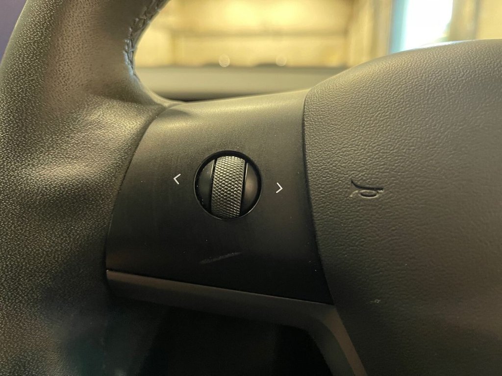 Used Tesla Model 3 2020 for sale - 77319669: Photo 25