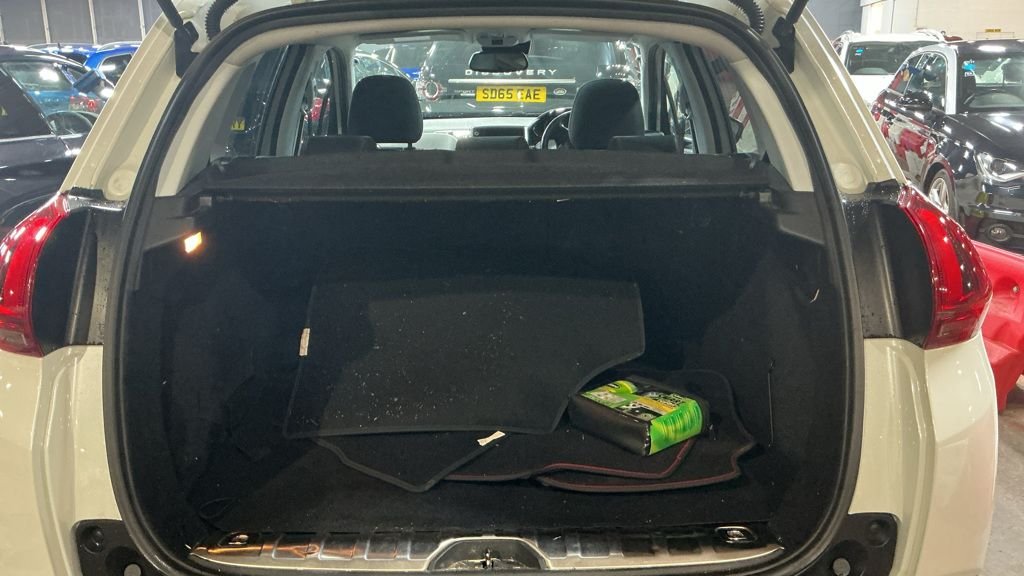 Used Peugeot 2008 2019 for sale - 76610242: Photo 7