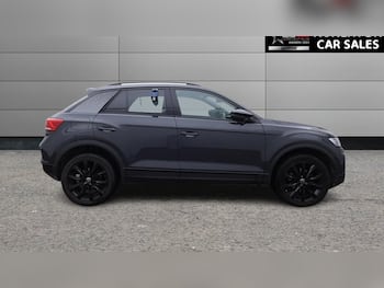 Used Volkswagen T-Roc 2021 for sale - 79666976: Photo