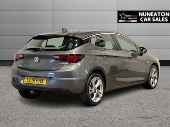 Used Vauxhall Astra 2018 for sale - 78372162: Photo
