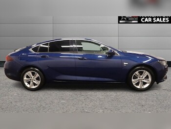 Used Vauxhall Insignia 2020 for sale - 77394279: Photo