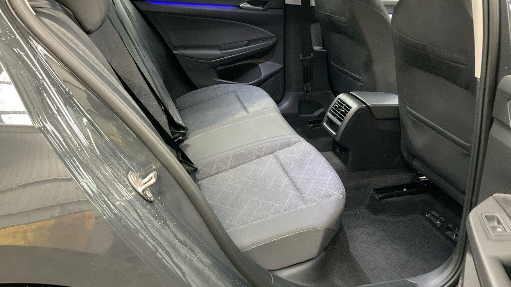 Used Volkswagen Golf 2024 for sale - 77464082: Photo 8