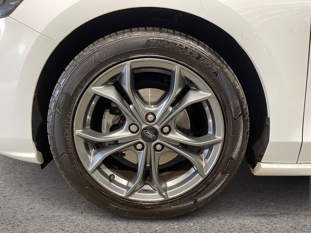 Used Ford Focus 2021 for sale - 76092497: Photo 12