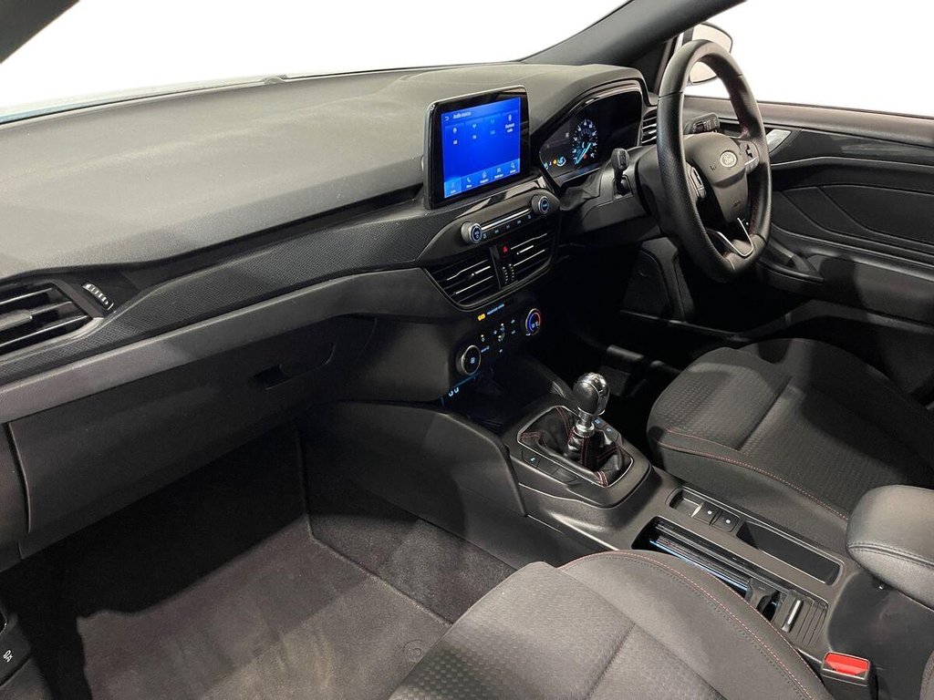 Used Ford Focus 2021 for sale - 76092497: Photo 14