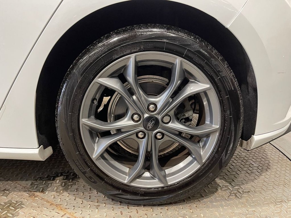 Used Ford Focus 2021 for sale - 76092497: Photo 31