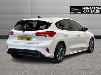 Used Ford Focus 2021 for sale - 76092497: Photo 3