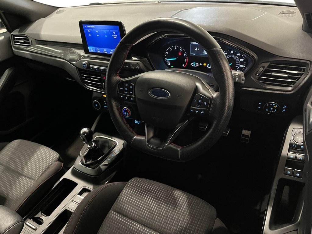 Used Ford Focus 2021 for sale - 76092497: Photo 9