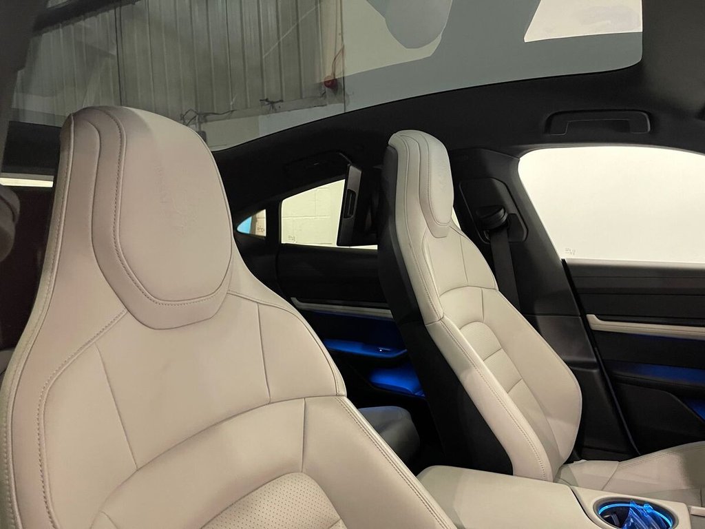 Used Porsche Taycan 2022 for sale - 77673706: Photo 12