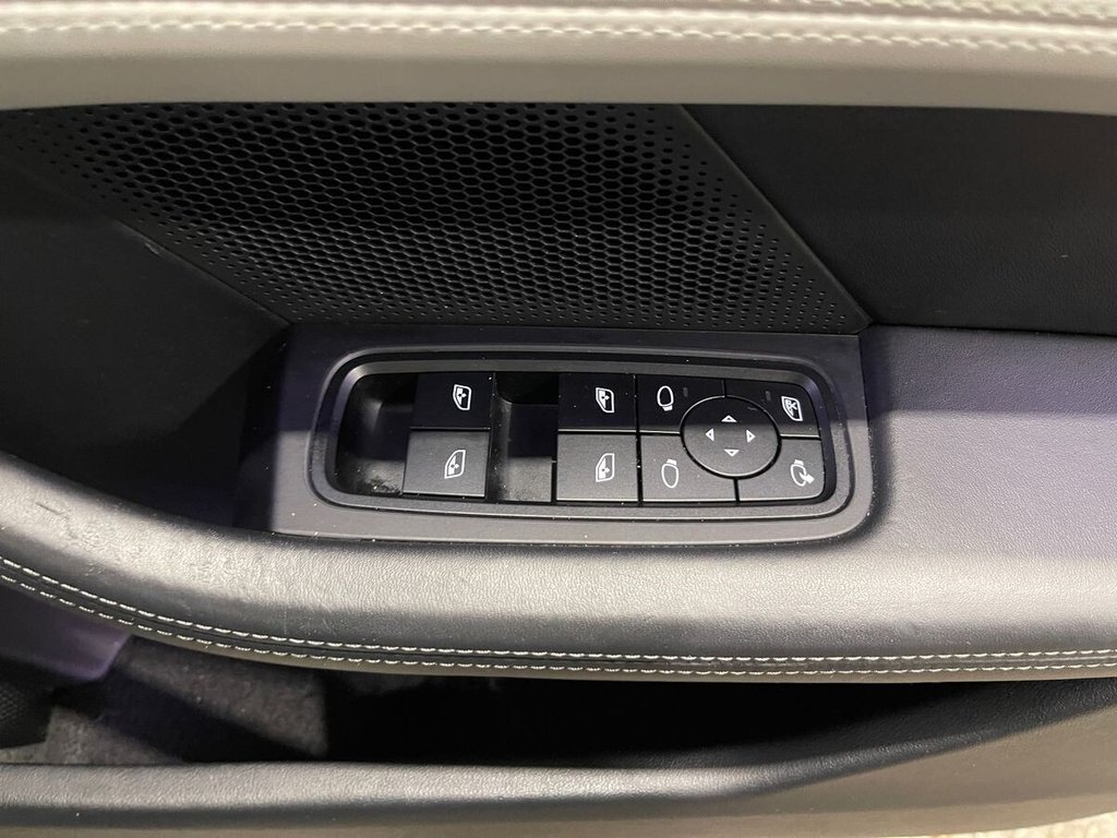 Used Porsche Taycan 2022 for sale - 77673706: Photo 19