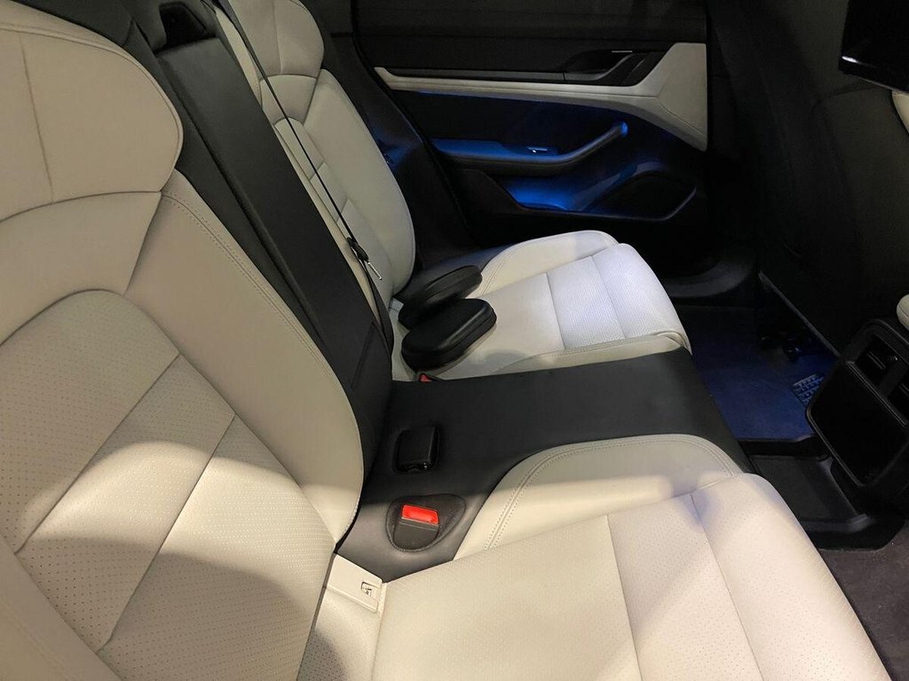 Used Porsche Taycan 2022 for sale - 77673706: Photo 28