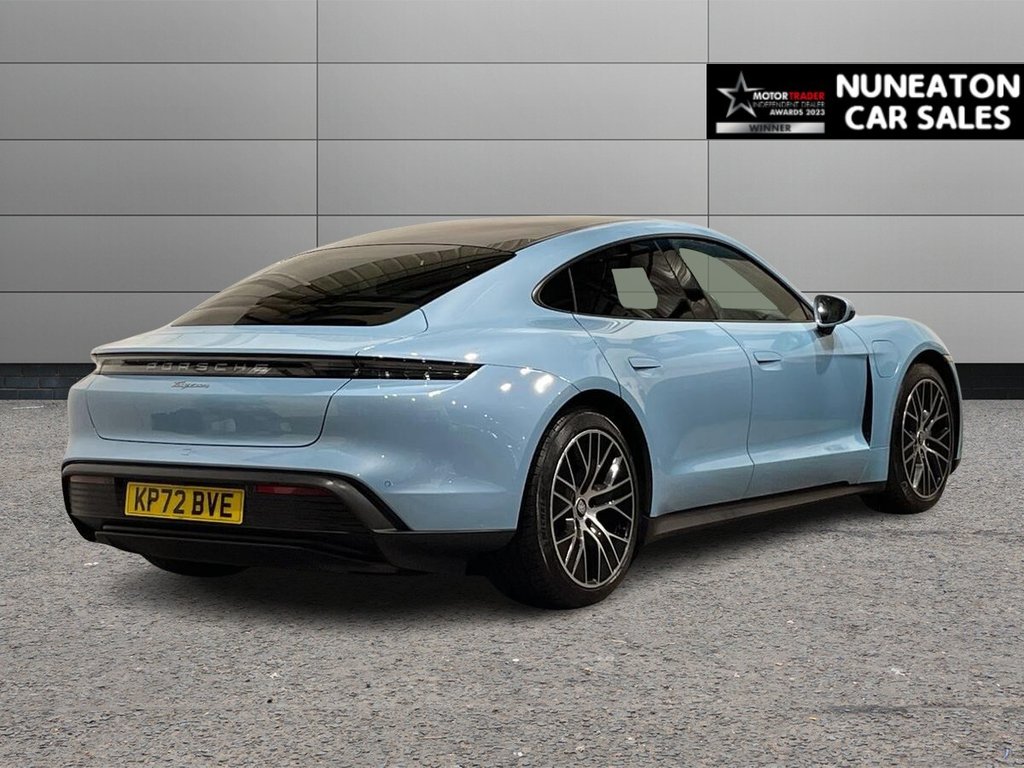 Used Porsche Taycan 2022 for sale - 77673706: Photo 3