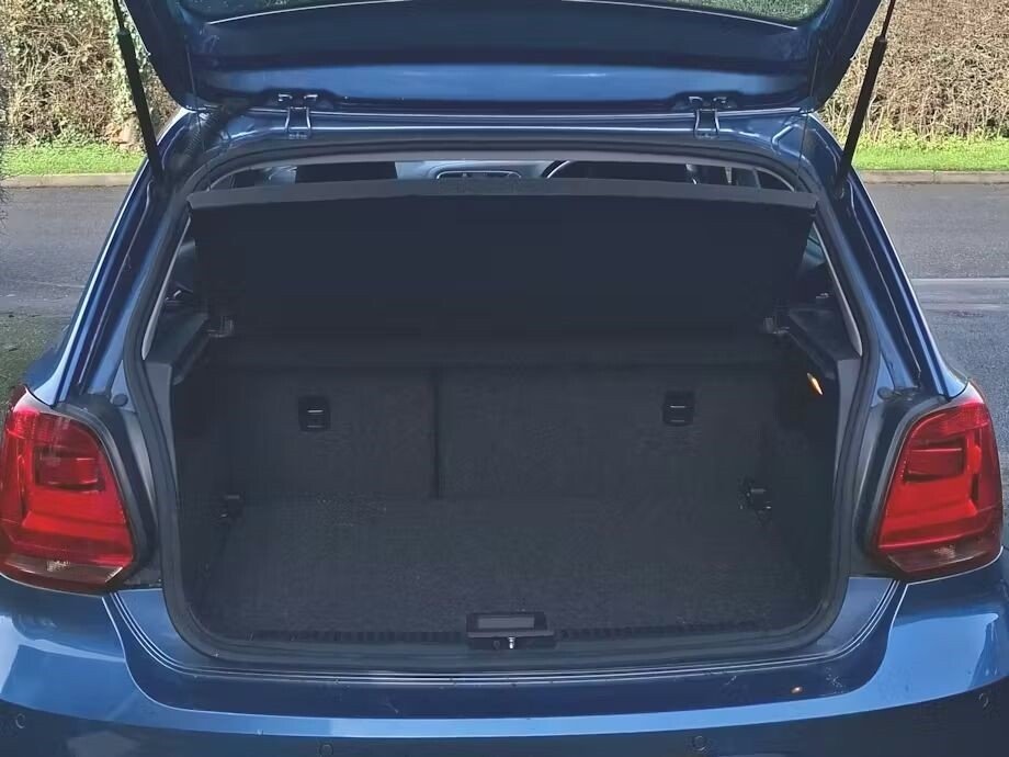 Used Volkswagen Polo 2017 for sale - 77748667: Photo 10