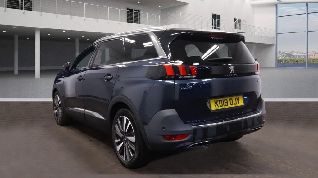 Used Peugeot 5008 2019 for sale - 76966242: Photo 3
