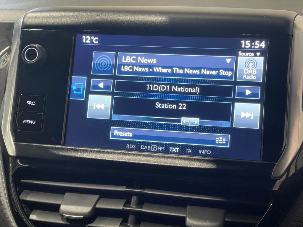 Used Peugeot 2008 2016 for sale - 76417352: Photo 11