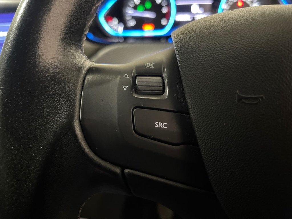 Used Peugeot 2008 2016 for sale - 76417352: Photo 22